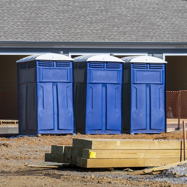 how can i report damages or issues with the porta potties during my rental period in Mammoth Cave KY